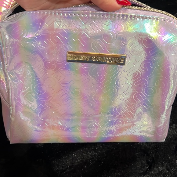 A pair of Juicy Couture Cosmetic Bags - Picture 2 of 12